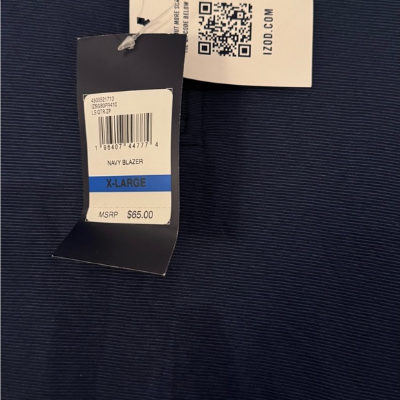 NWT navy Izod pullover - Picture 3 of 3